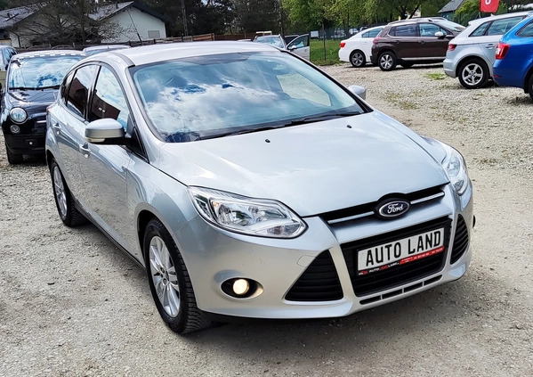 Ford Focus cena 27950 przebieg: 123000, rok produkcji 2011 z Brodnica małe 562